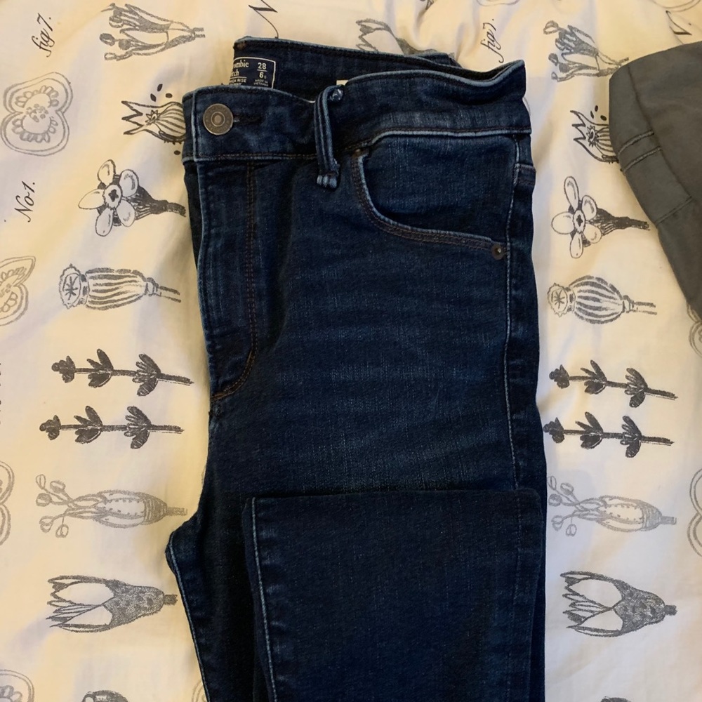 Abercrombie & Fitch   high rise skinny denim